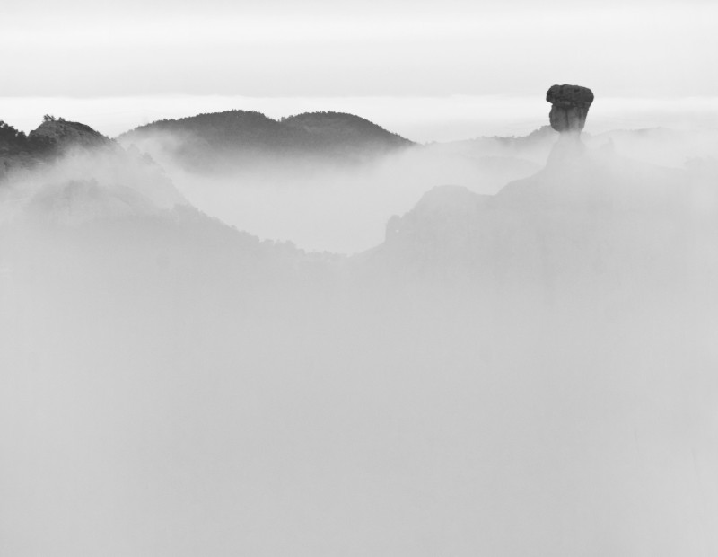 《那云、那山、那水》01.JPG